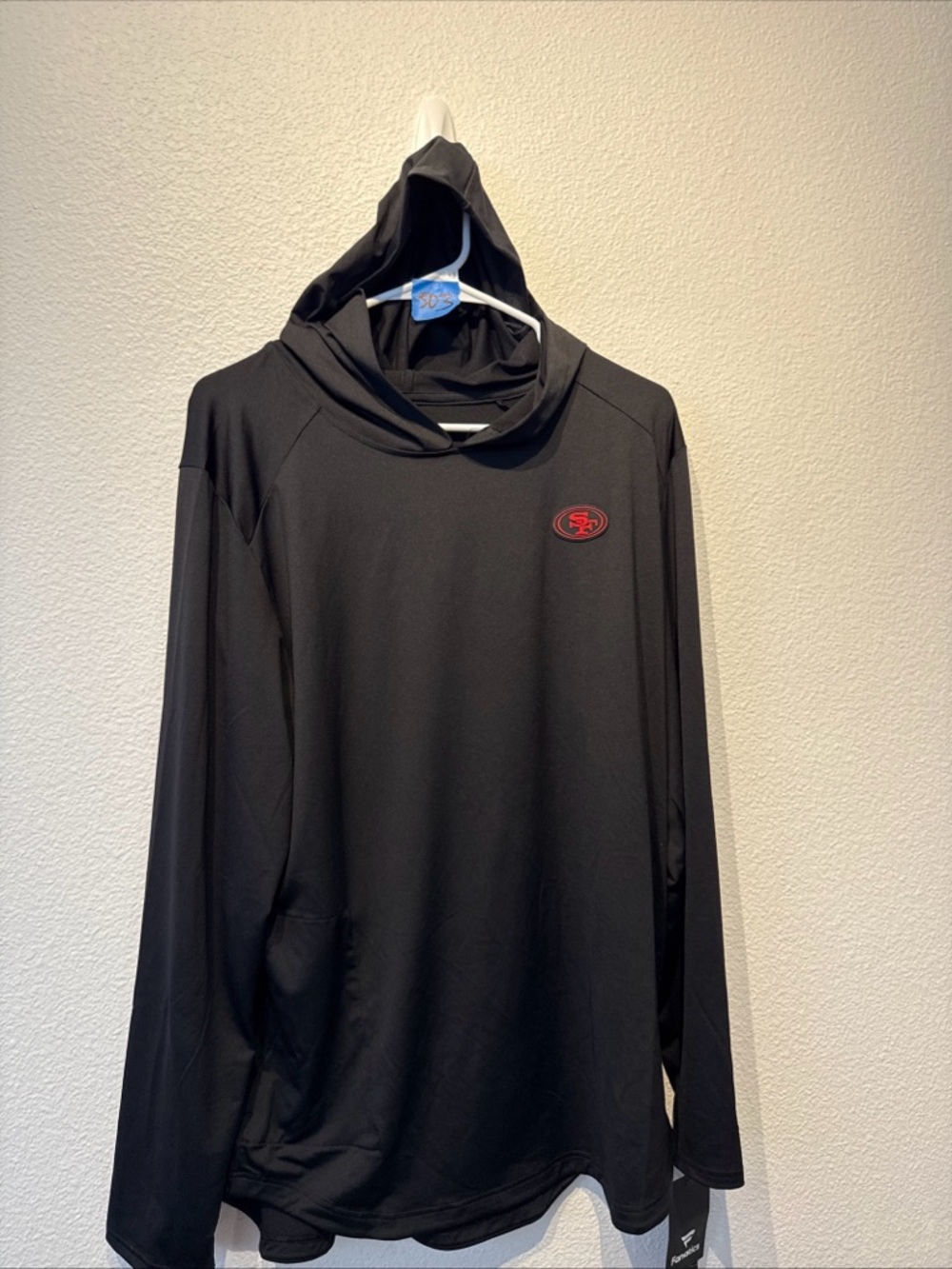 San Francisco 49ers Black Pullover Hooded long sleeve - Red Logo BNWT sz L